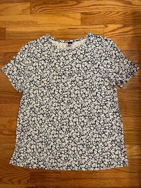 Old Navy Luxe Floral Navy and White Short Sleeve Tee Sz XS